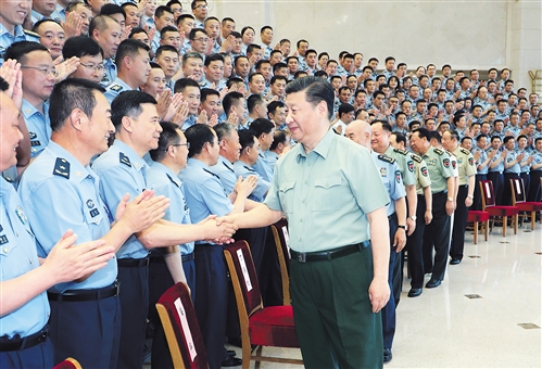 习近平接见空军第十三次党代会代表