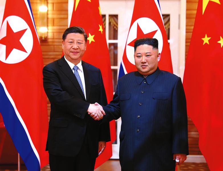 习近平同金正恩举行会谈  中朝双方愿不忘初心、携手前进，共同开创两党两国关系的美好未来