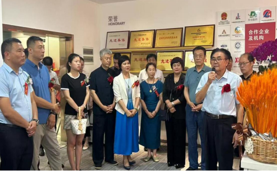 党建引领方向  深耕法治沃土，护航经济发展 ——尚文律师事务所庆“七一”乔迁揭牌仪式隆重举行